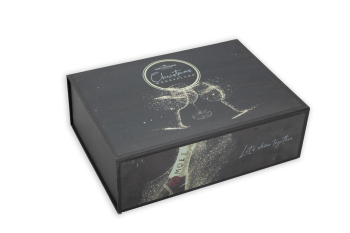 High-quality magnetic box with elegant Christmas motif and champagne glasses