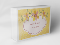 Gift box "Flower wreath on yellow"