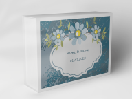Gift box "Flower wreath and leaves"