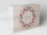 Gift box "Flower wreath"