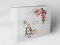 Gift box "Flower wreath with gold ring"