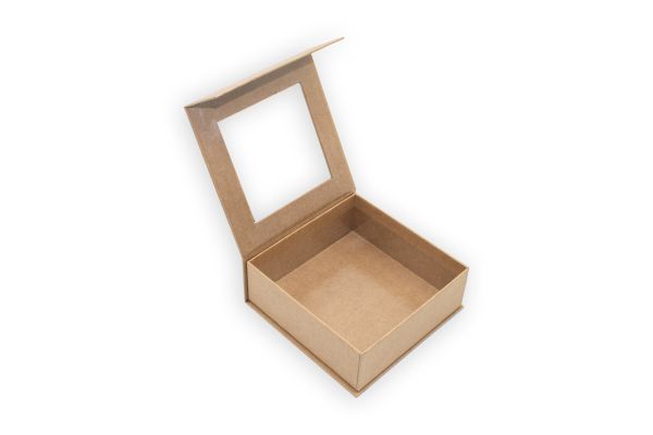 Magnetic box with viewing window 14x14x5 cm