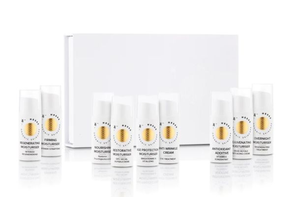 Gift set "PROBIERSET - 6 anti-ageing moisturizing day creams, 1 night cream, 1 eye cream and 1 vitamin E concentrate" G21006_13 Gift set "PROBIERSET - 6 anti-ageing moisturizing day creams, 1 night cream, 1 eye cream and 1 vitamin E concentrate" G21006_13